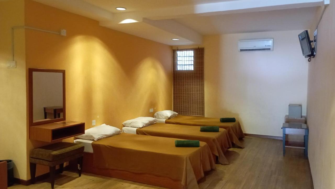 Deluxe Triple Room,1287408520:JPEG